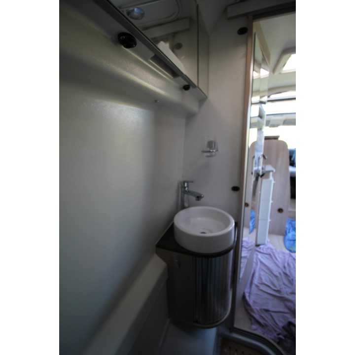 Fourgon van aménagé Rapido V62 d'occasion 2020 13500km état neuf