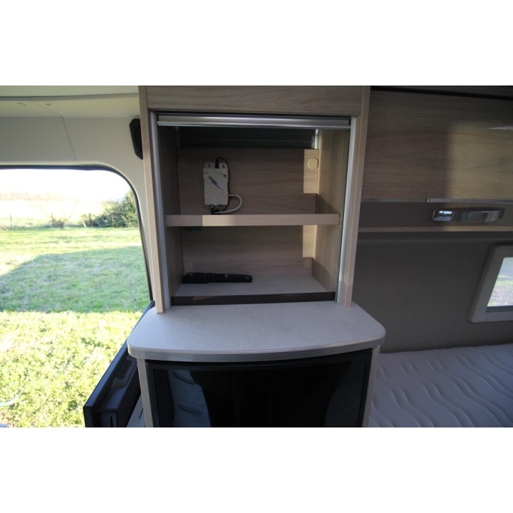 Fourgon van aménagé Rapido V62 d'occasion 2020 13500km état neuf