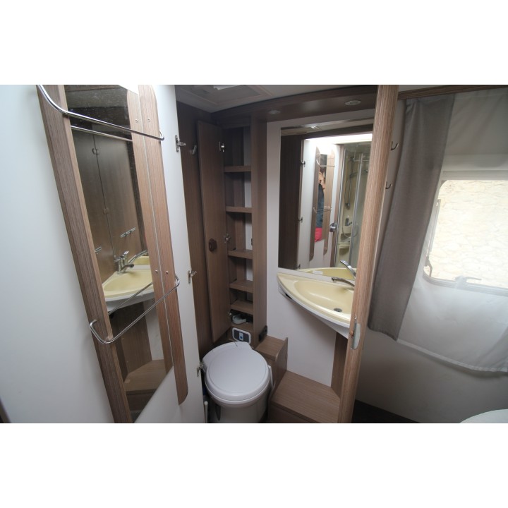 Carado T339 occasion avec clim cellule store TV satellite garanti 12 mois