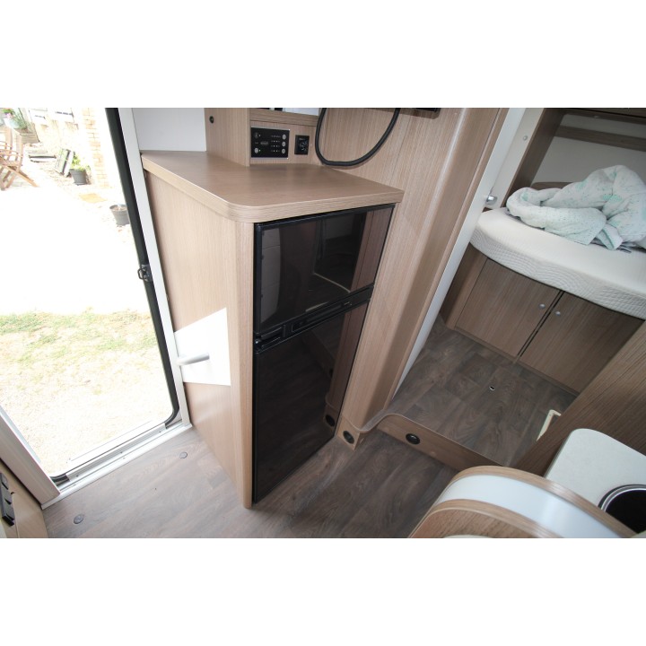 Carado T339 occasion avec clim cellule store TV satellite garanti 12 mois