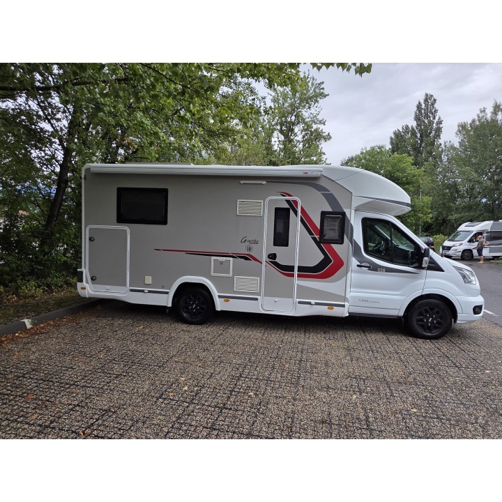 Camping-car profilé d'occasion Challenger 328 Graphite édition anniversary VIP 2021 27200km état neuf