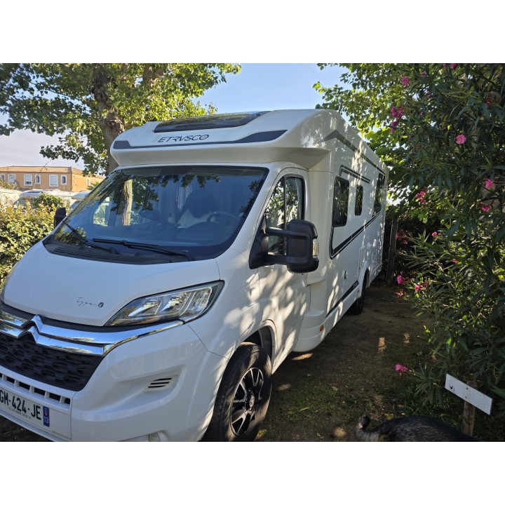 Etrusco T 7400 QBC d'occasion état neuf