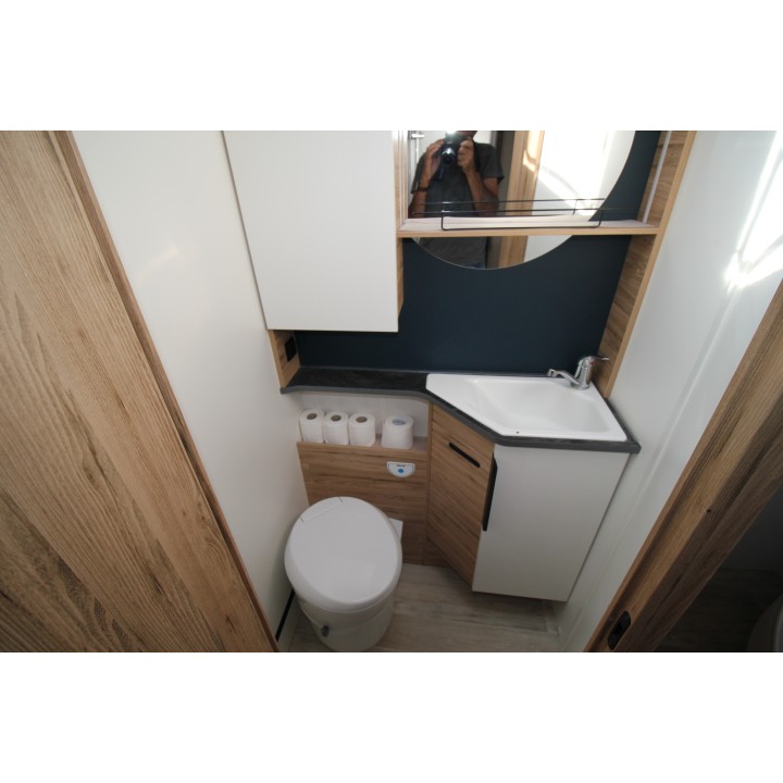 Camping-car intégral Bavaria I740FC Nomade d'occasion